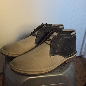 Brand new, never worn steve madden boots